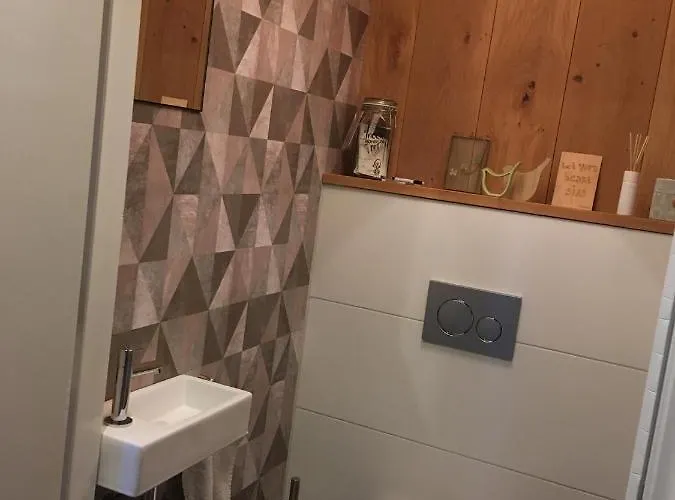 Bed & Breakfast De 4*